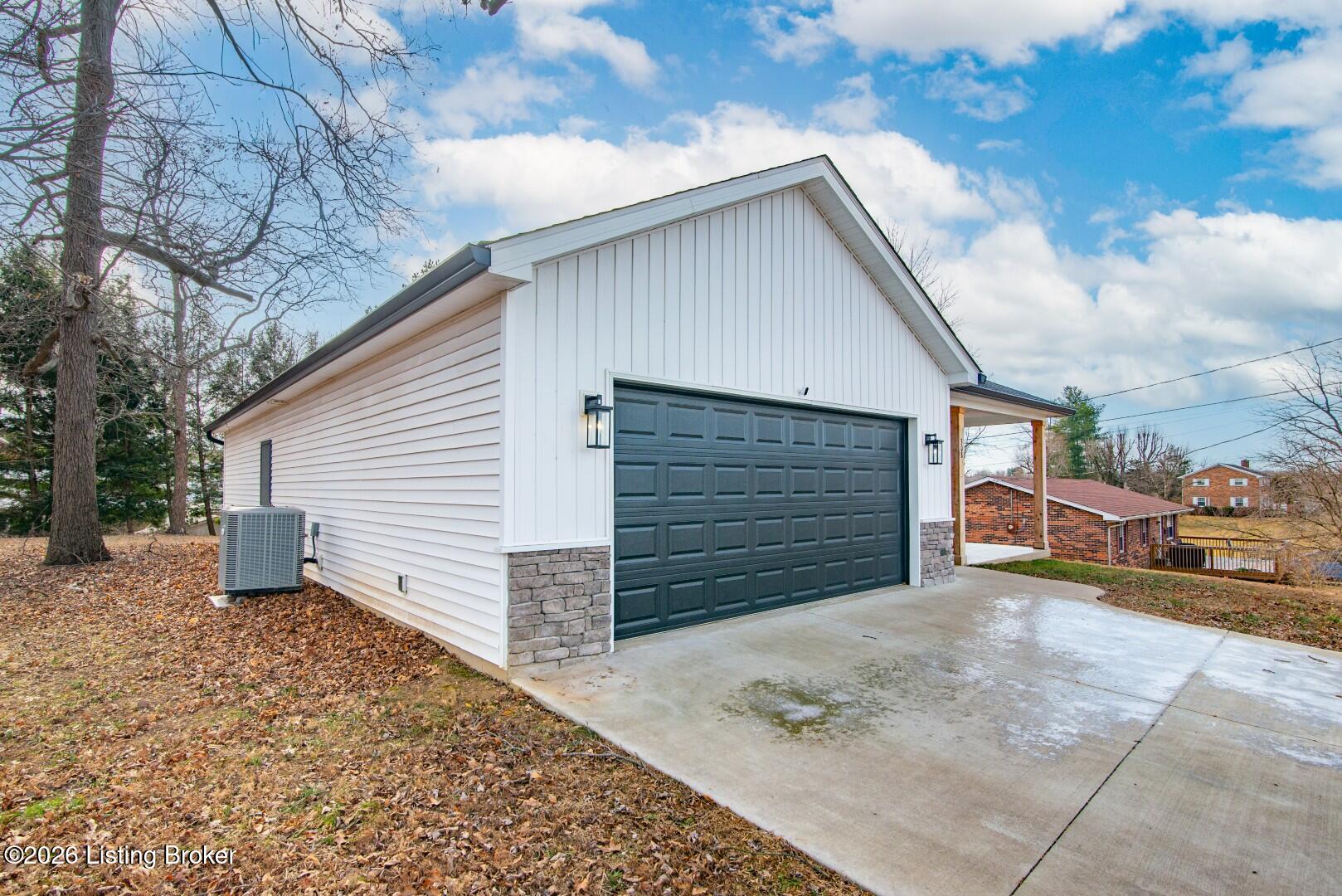 Residential in Vine Grove 2