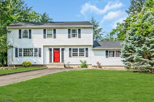 391 Stony Brook Dr, Bridgewater, NJ, 08807-1962 | Card Image