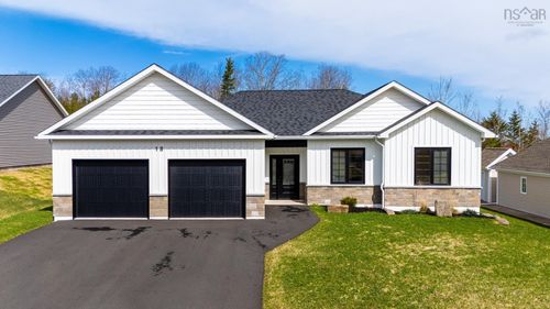 18 Mallard Avenue, Canaan, NS, B4N0A3 | Card Image