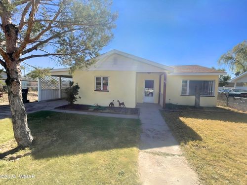 611 W Buffalo Street, Holbrook, AZ, 86025 | Card Image