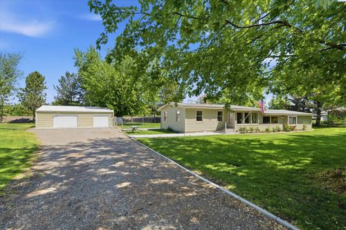 502 N Riverside Dr, West Richland, WA, 99353-5212 | Card Image