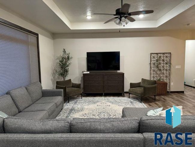 2201 Dean Dr, House other with 5 bedrooms, 4 bathrooms and null parking in Mitchell SD | Image 7