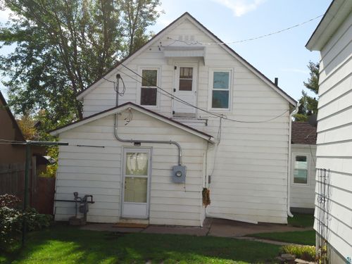 410 Nw 3rd St, Chisholm, MN, 55719 | Card Image