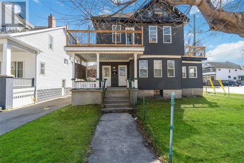 211 George St, Sarnia, ON, N7T4N8 | Card Image