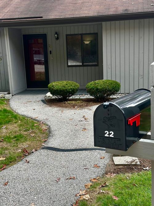 22 Essex Green Ct, Merrimack, NH, 03054-3450 | Card Image