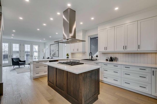 18 27 Avenue Sw, House other with 4 bedrooms, 4 bathrooms and 2 parking in Calgary AB | Image 6