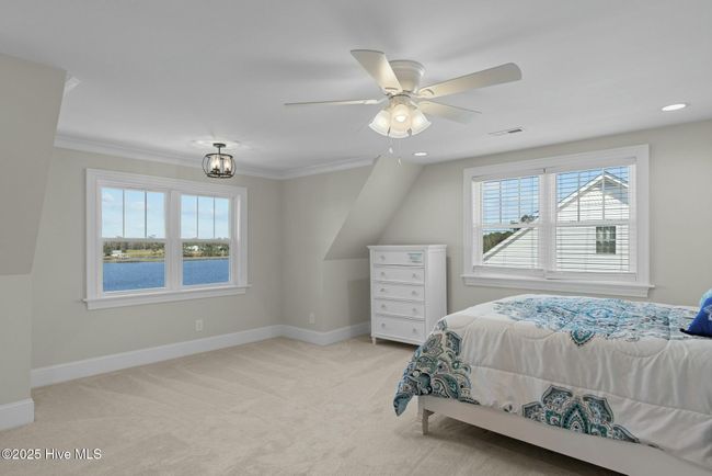 Flex Room | Image 48