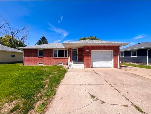 2460 Kummer Dr, Columbus, NE, 68601-2507 | Card Image