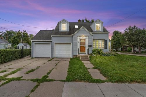 615 W Bent Avenue, OSHKOSH, WI, 54901 | Card Image