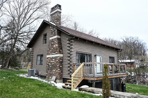 9049 Roberts Hollow Rd, Elizabeth, PA, 15037-3160 | Card Image