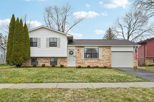 2108 Willow Run Rd, Grove City, OH, 43123-1529 | Card Image