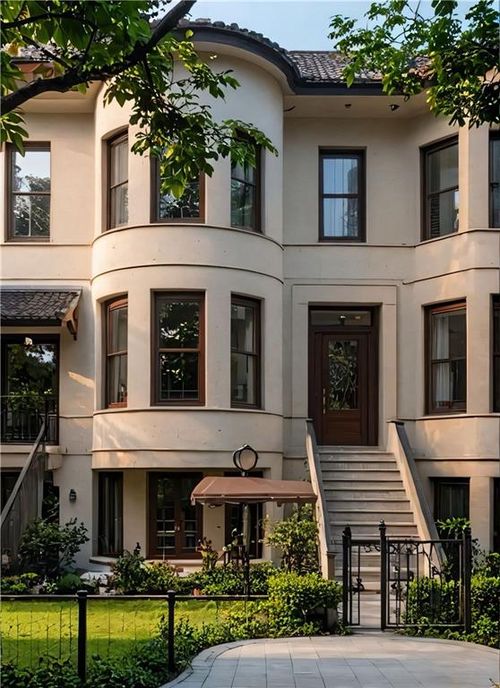 462 63rd St, Brooklyn, NY, 11220-4618 | Card Image