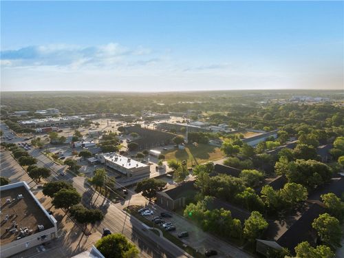 2504 Texas Avenue South, College Station, TX, 77840 | Card Image