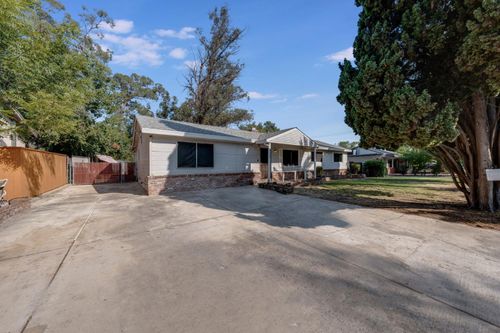 4704 Johnson Dr, Fair Oaks, CA, 95628-4542 | Card Image