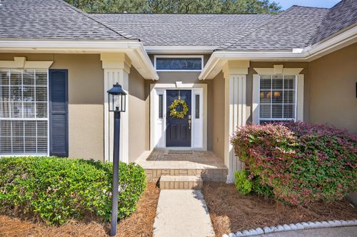 2805 Sam Snead Ct, Shalimar, FL, 32579-2240 | Card Image