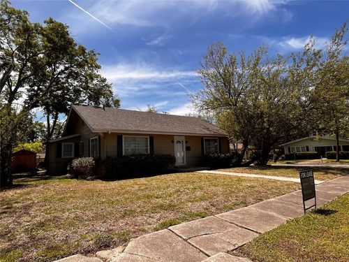 1717 Bonham St, Commerce, TX, 75428-2416 | Card Image