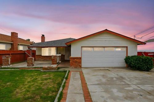 236 S Claremont Ave, San Jose, CA, 95127-2438 | Card Image