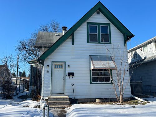 1069 Earl St, Saint Paul, MN, 55106-3303 | Card Image
