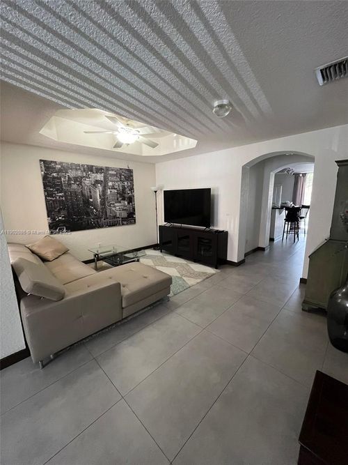 403-4932 Tradewinds Ter, Fort Lauderdale, FL, 33312-5234 | Card Image