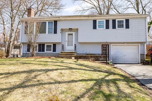 12 Dartmouth Dr, Milford, MA, 01757-1206 | Card Image