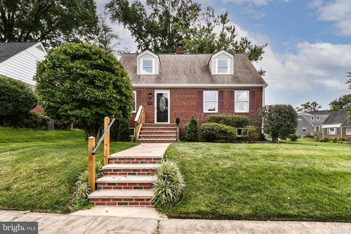 5021 24th St N, ARLINGTON, VA, 22207-2613 | Card Image