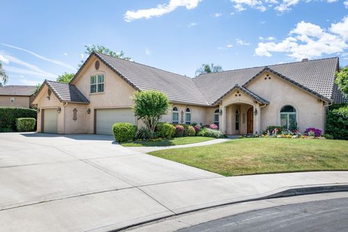 4907 Lakewood Ct, Visalia, CA, 93291-9100 | Card Image