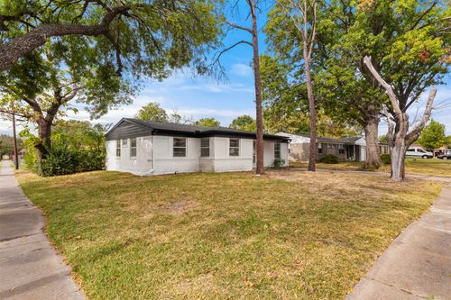 4801 Salem Dr, Mesquite, TX, 75150-1148 | Card Image