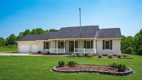 9910 Matchett Rd, Norwich, OH, 43767-9745 | Card Image