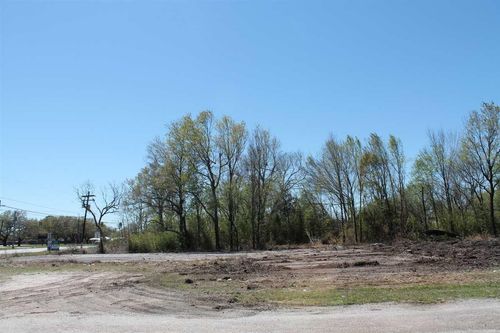 2795 Texas Ave, Bridge City, TX, 77611-2712 | Card Image