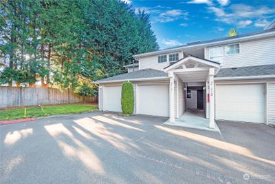 2-101 - 2001 120th Place Se, Townhouse with 3 bedrooms, 2 bathrooms and 2 parking in Everett WA | Image 1