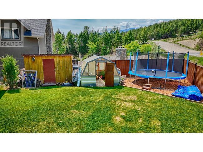 1910 Pineridge Dr, House other with 5 bedrooms, 3 bathrooms and 23 parking in Invermere BC | Image 47