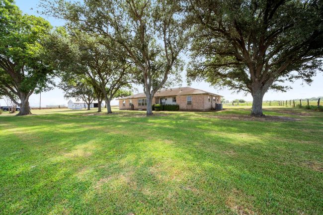 9919 Bohacek Rd, Home with 3 bedrooms, 2 bathrooms and 4 parking in Beasley TX | Image 10