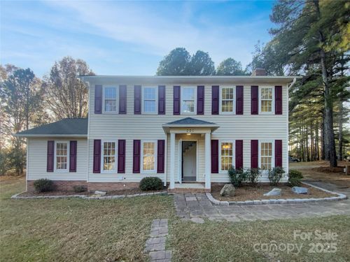 200 Meadow Wind Ct, Monroe, NC, 28110-8616 | Card Image