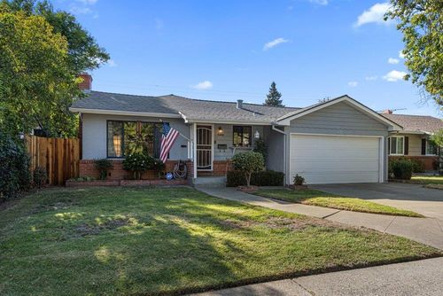 5444 Sampson Boulevard, Sacramento, CA, 95820 | Card Image