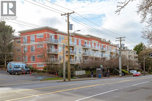 ph-10-1371 Hillside Avenue, Victoria, BC, V8T2B3 | Card Image