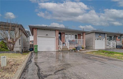 383 Rexford Dr, Hamilton, ON, L8W2M4 | Card Image