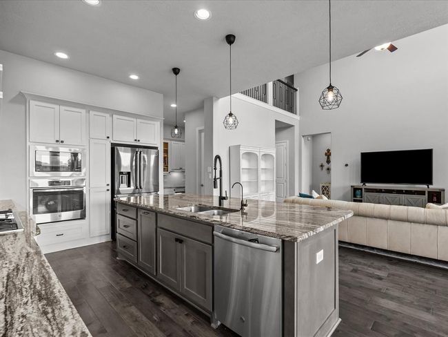 3723 Kerr Commons Ln, House other with 4 bedrooms, 4 bathrooms and 3 parking in Houston TX | Image 10