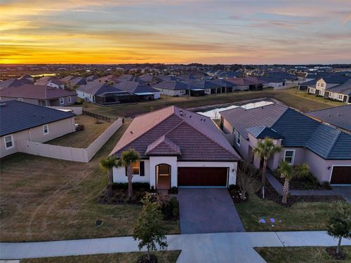 10499 Gable Dig Loop, SAN ANTONIO, FL, 33576-7407 | Card Image