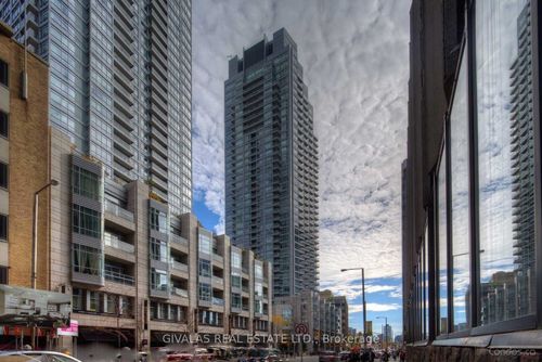 2412-2181 Yonge St, Toronto, ON, M4S3H7 | Card Image