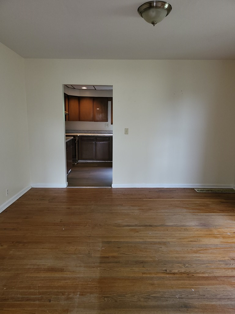 Residential in Follansbee 3