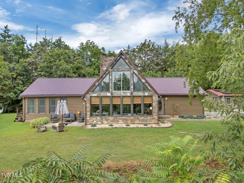 335 Plainview Heights Cir, Greeneville, TN, 37745-3041 | Card Image