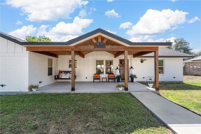 619 Lazy Acres Drive, House other with 3 bedrooms, 2 bathrooms and 2 parking in Woodway TX | Image 3