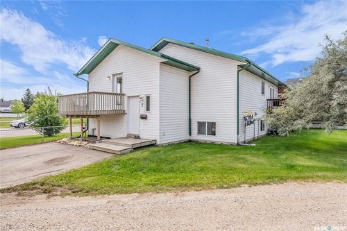 7-512 Reddekopp Dr, Martensville, SK, S0K2T2 | Card Image