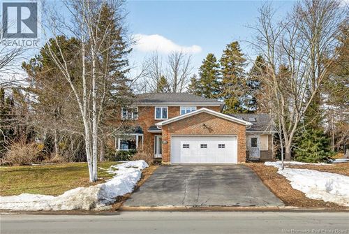 350 Vanier St, Dieppe, NB, E1A5N2 | Card Image