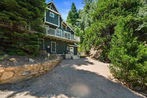 30942 Old City Creek Rd, Running Springs, CA, 92382-7495 | Card Image