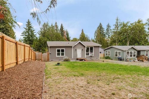 91 E Ashwood Ln, Shelton, WA, 98584-9560 | Card Image