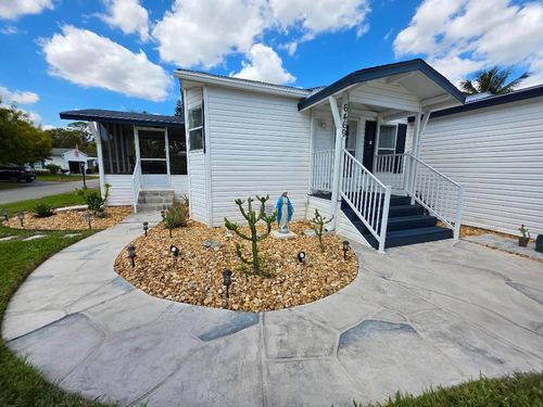 6469 Cypress Ln, Lantana, FL, 33462-2035 | Card Image