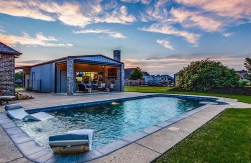 2113 Twin Creeks Cir, Pilot Point, TX, 76258-2955 | Card Image