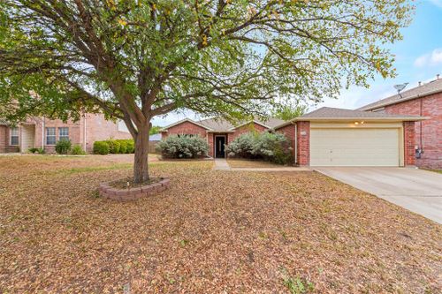 728 Quail Drive, Saginaw, TX, 76131 | Card Image