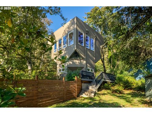 1685 Chinook Ave, Oceanside, OR, 97134 | Card Image